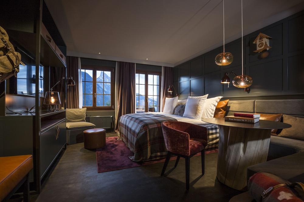 ホテル Huus Gstaad ザーネン エクステリア 写真